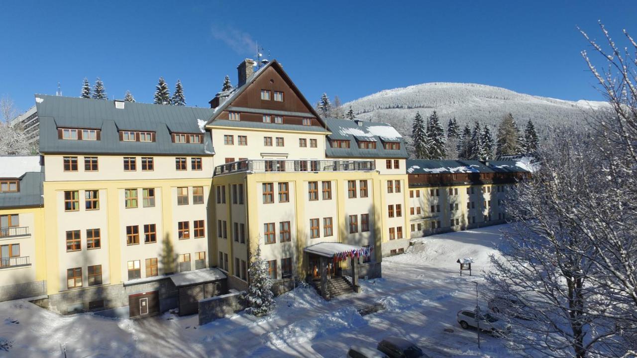 Hotel Vz Bedrichov Špindlerŭv Mlýn Buitenkant foto